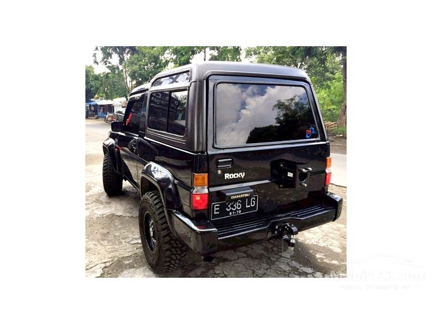 Daihatsu Taft Rocky 1996 2.8 di Jawa Tengah Manual Jeep 