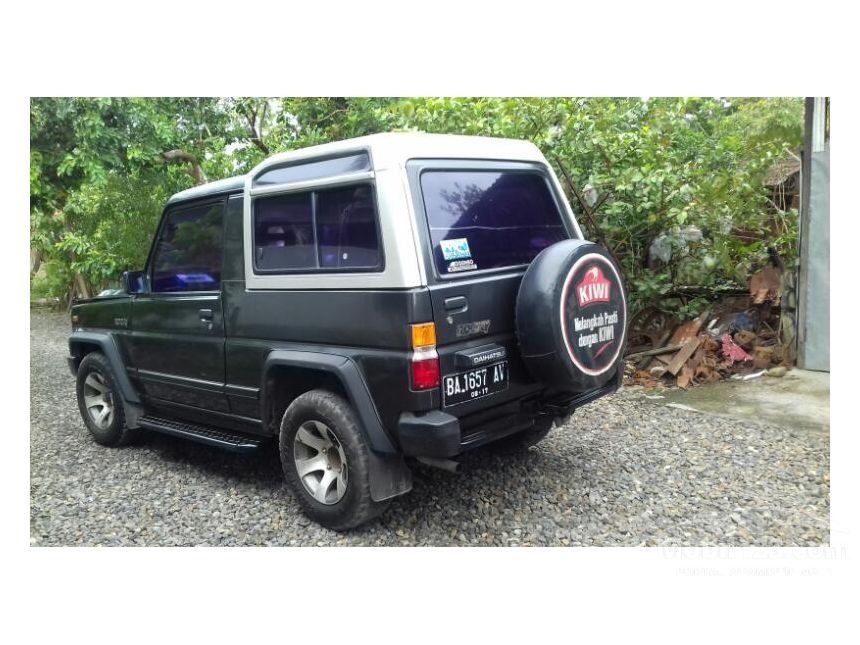 Daihatsu Taft Rocky 1996 2.8 di Sumatera Barat Manual Jeep 