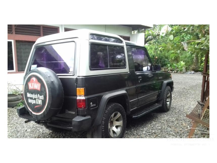 Daihatsu Taft Rocky 1996 2.8 di Sumatera Barat Manual Jeep 