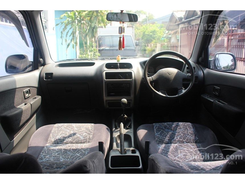  Daihatsu  Taruna  2004 FGX 1 5 di Jawa Tengah Manual SUV 