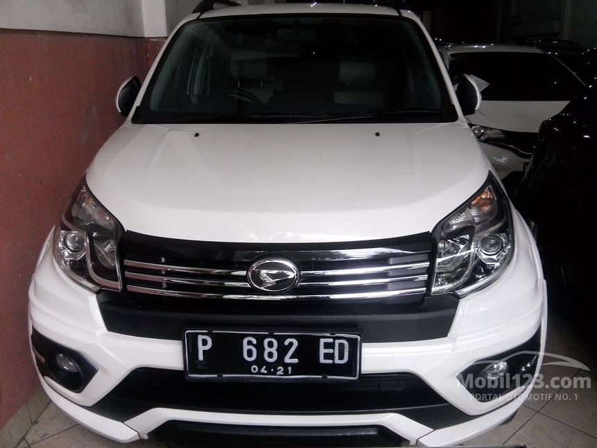 Jual Mobil  Daihatsu Terios  2019 R 1 5 di Jawa Timur Manual 