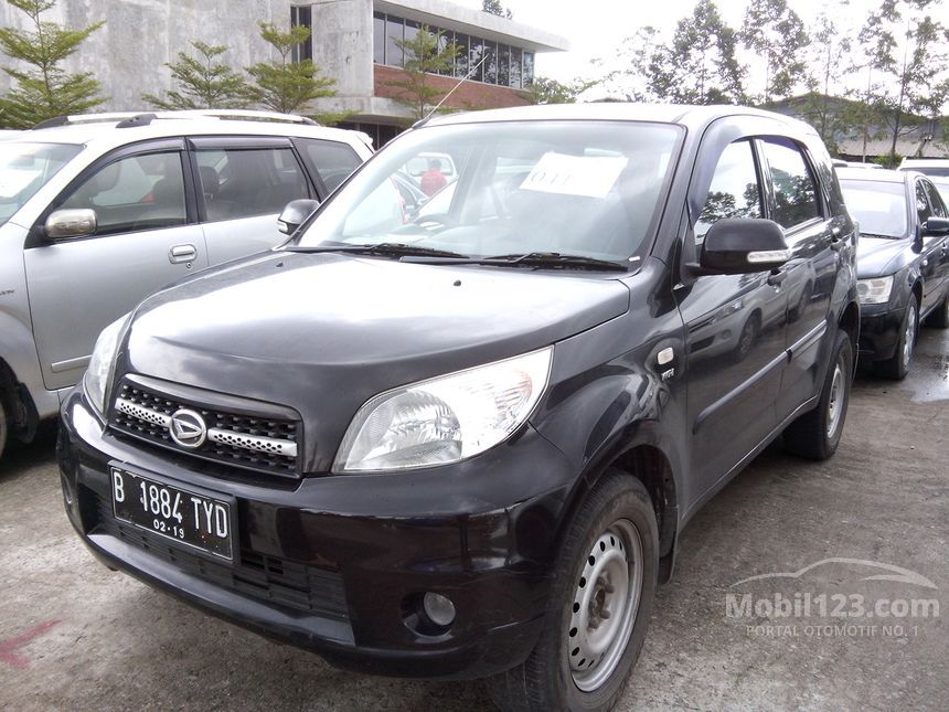 Daihatsu Terios 2014 TS EXTRA 1.5 di Banten Manual SUV Daihatsu Terios 2014 TS EXTRA 1.5 di Banten Manual SUV