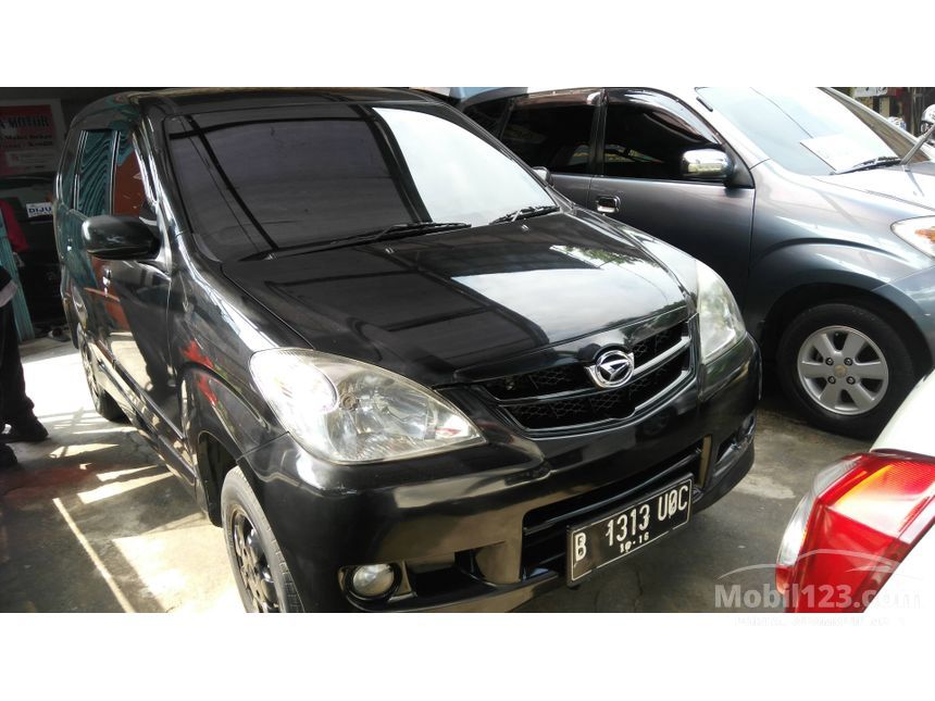 Jual Mobil  Daihatsu  Xenia  2011 Li DELUXE 1 0 di Jawa  Barat  