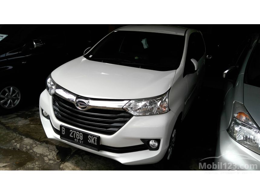 Daihatsu Xenia 2019 R 1 3 di DKI Jakarta Manual MPV Putih 