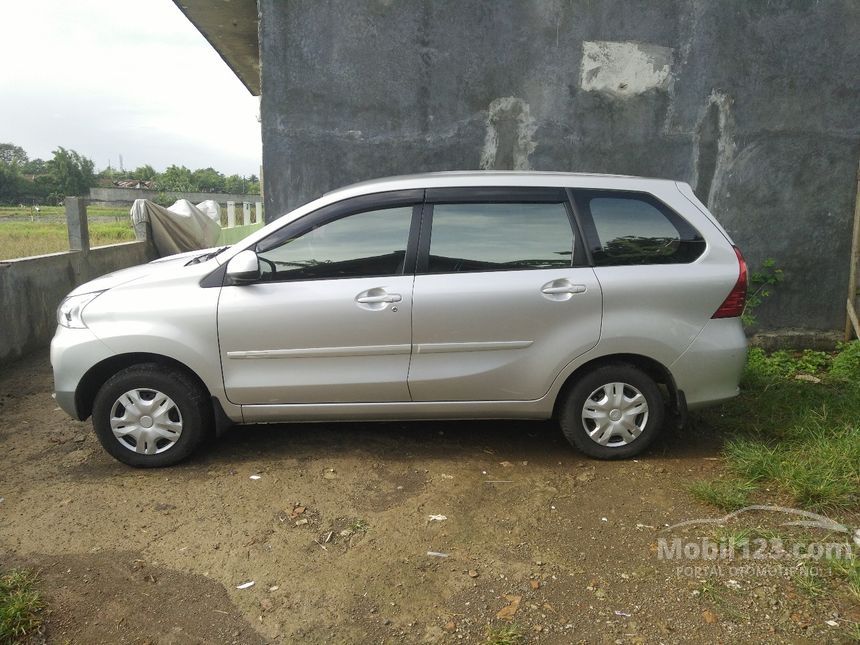 Jual Mobil Daihatsu Xenia 2016 R 1.3 di DKI Jakarta Manual 