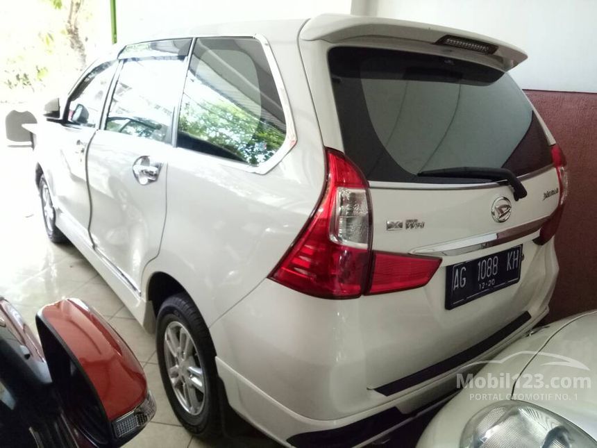 Jual Mobil Daihatsu Xenia 2015 X DELUXE 1.3 di Jawa Timur 