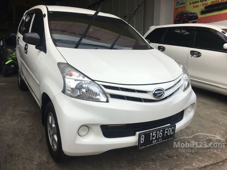 dp xenia ringan kredit Daihatsu STD Mobil di Jual 1.3 Xenia Barat X 2014 Jawa