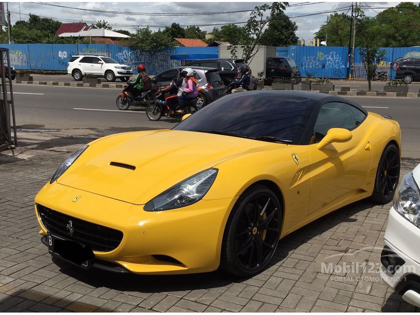 Jual Mobil  Ferrari  California 2012 California 4 3 di DKI 