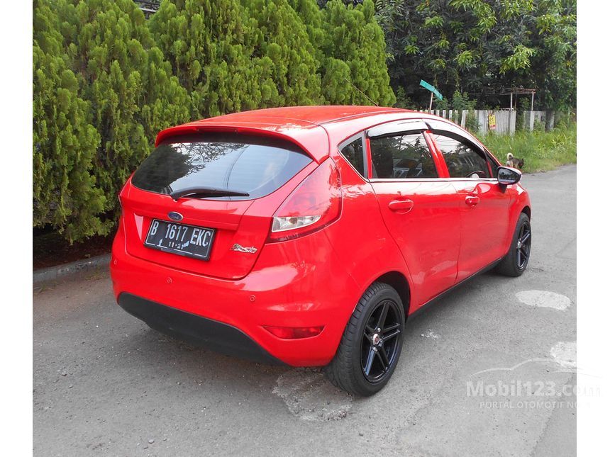 Jual Mobil  Ford  Fiesta  2012 Trend 1 4 di DKI Jakarta 