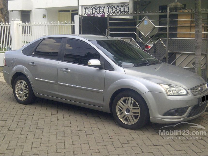 Jual Mobil Ford Focus 2008 Ghia 1.8 di Jawa Timur 