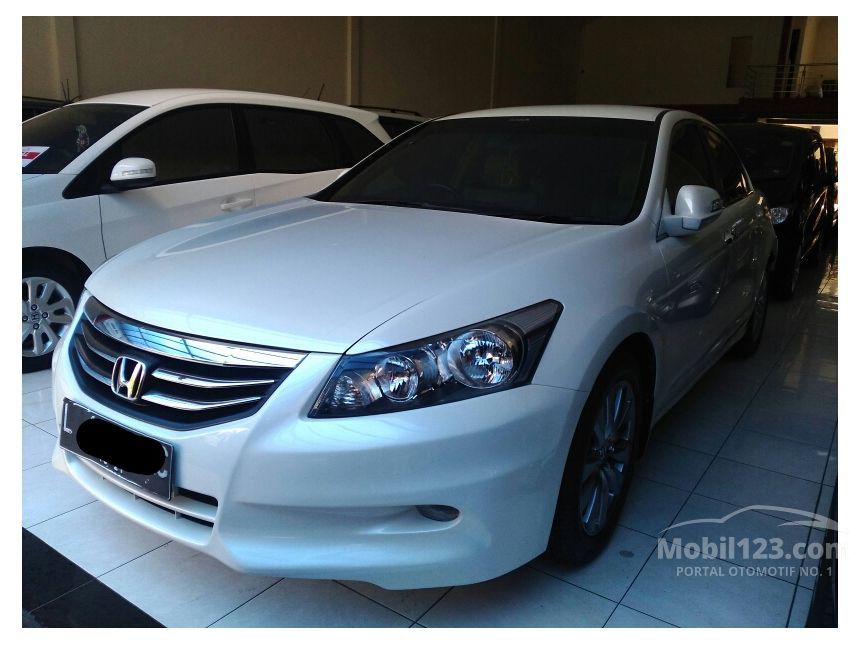 Jual Mobil  Honda Accord  2012 VTi 2 4 di Jawa Timur 