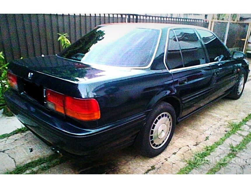 Jual Mobil  Honda Accord  1993 2 0 di Jawa Barat Manual 