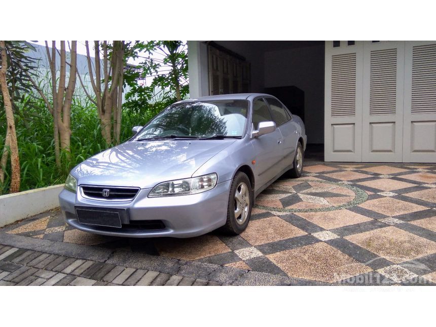 Jual Mobil Honda Accord 2000  VTi Limited 2 3 di Jawa 