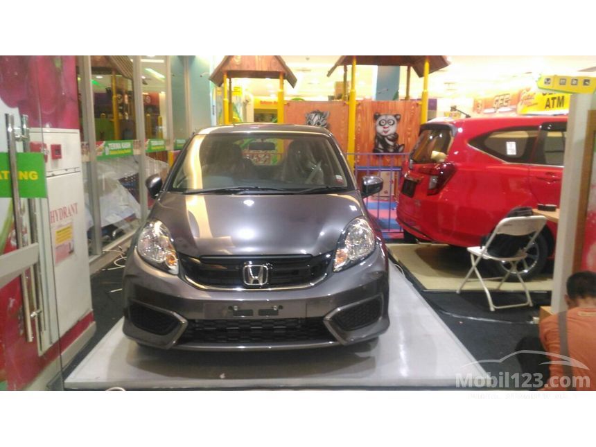 Jual Mobil  Honda  Brio  2019 Satya  S  1 2  di Banten Manual 