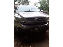 Dijual cepat mobil Honda CR-V 2.4 2.4 i-VTEC SUV 2007