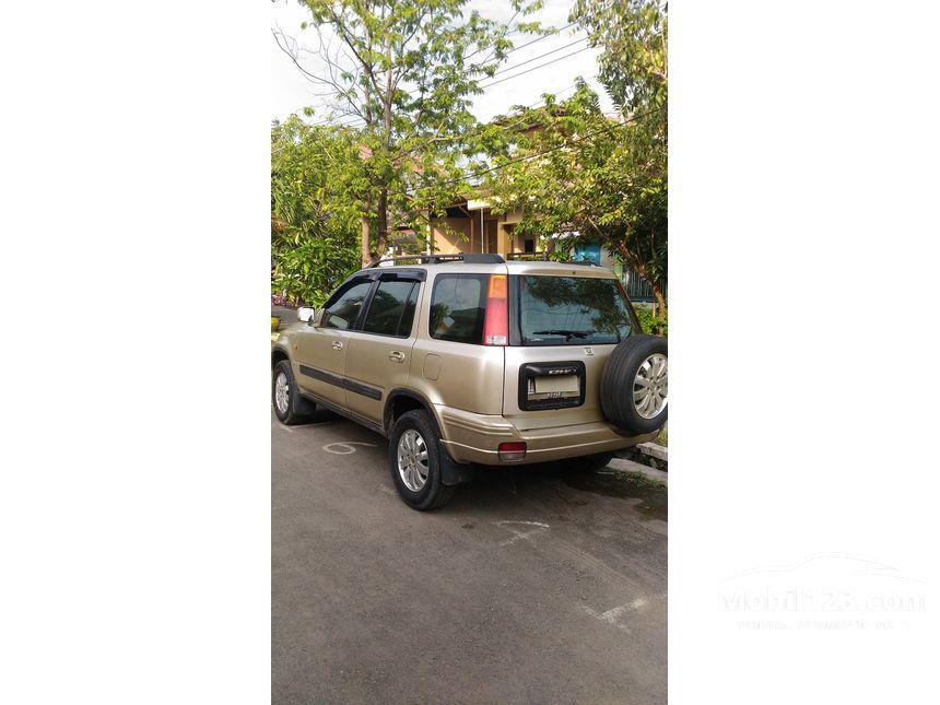 Jual Mobil  Honda  CR V  2002 4X2 2 0 di Jawa  Timur  Automatic 