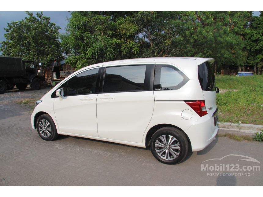 spesifikasi freed  2012 jual mobil  honda  freed  2012 e 1 5 