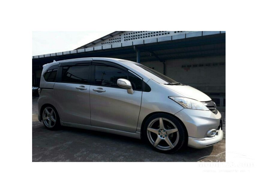 Jual Mobil Honda Freed 2014 S 1 5 di Jawa Tengah Automatic Jual Mobil Honda Freed 2014 S 1 5 di Jawa Tengah Automatic