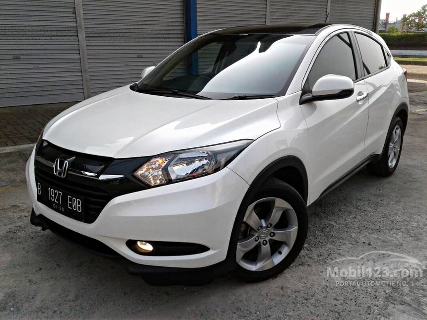 Jual Mobil  Honda  HR V 2019 E Limited  Edition  1 5 di Jawa 