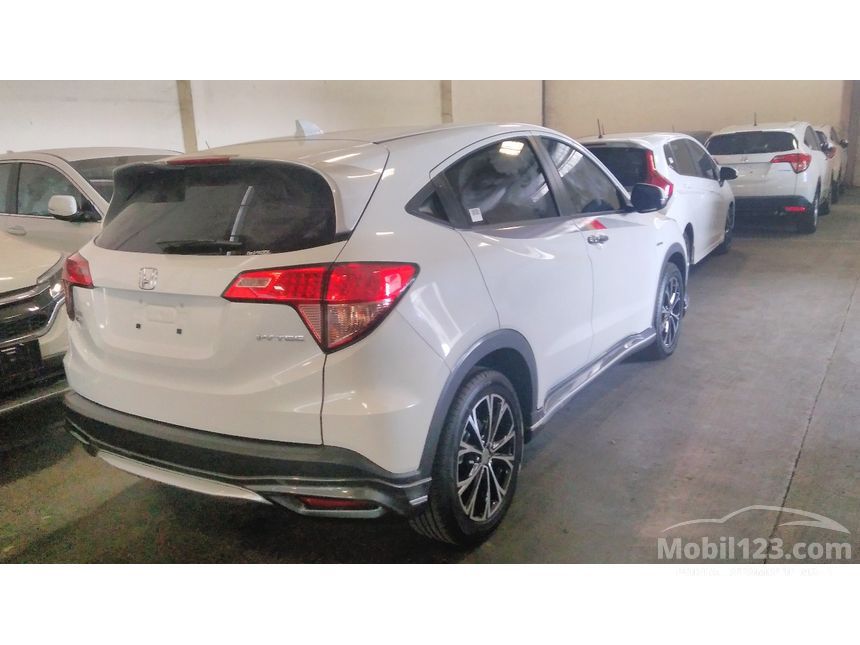 Jual Mobil Honda HR-V 2017 Prestige Mugen 1.8 di Jawa Jual Mobil Honda HR-V 2017 Prestige Mugen 1.8 di Jawa