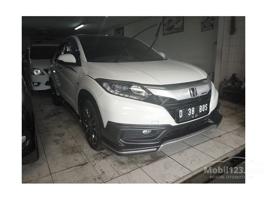 Jual Mobil  Honda  HR V  2019 Prestige  Mugen 1 8 di 