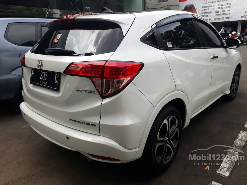 Jual Mobil Honda HR-V 2015 Prestige 1.8 di Jawa Barat 