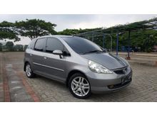2005 Honda Jazz 1.5 i-DSI A/T Hatchback Silverstone