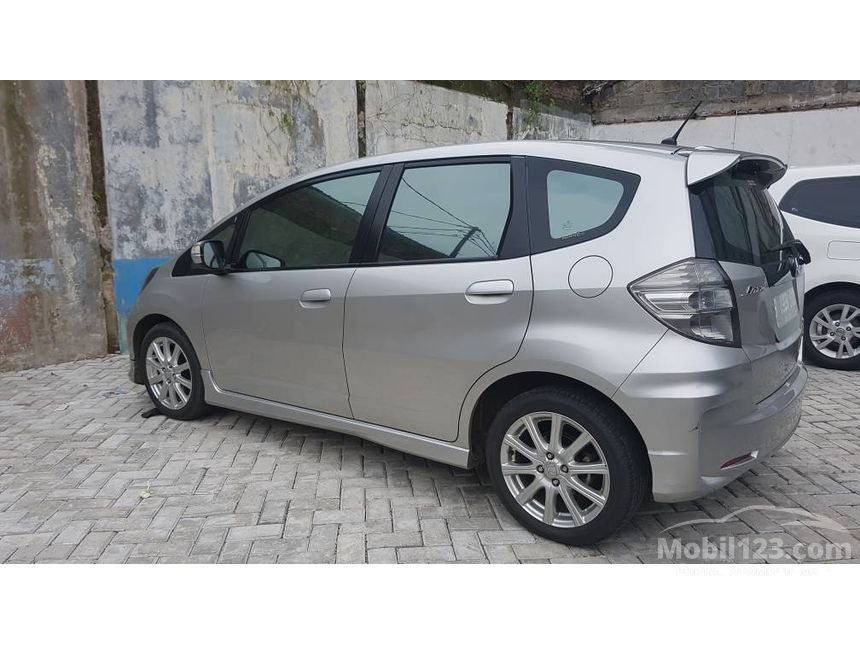 jazz cicilan ringan RS 1.5 Mobil di DKI Jual Jakarta 2013 Jazz Manual Honda