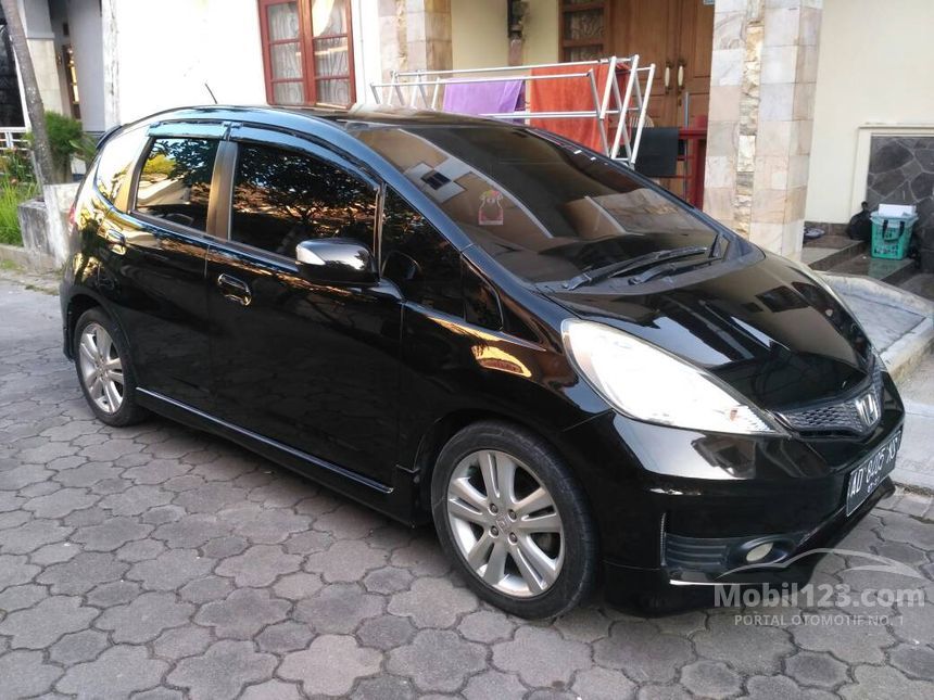 Jual Mobil  Honda  Jazz  2011 RS  1 5 di Yogyakarta  Automatic 