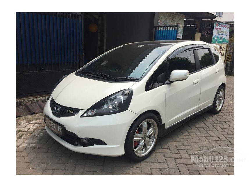 Jual Mobil  Honda Jazz  2008  RS  1 5 di Banten Automatic 