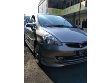 Honda Jazz 1.5 VTEC Sporty Antik istimewa