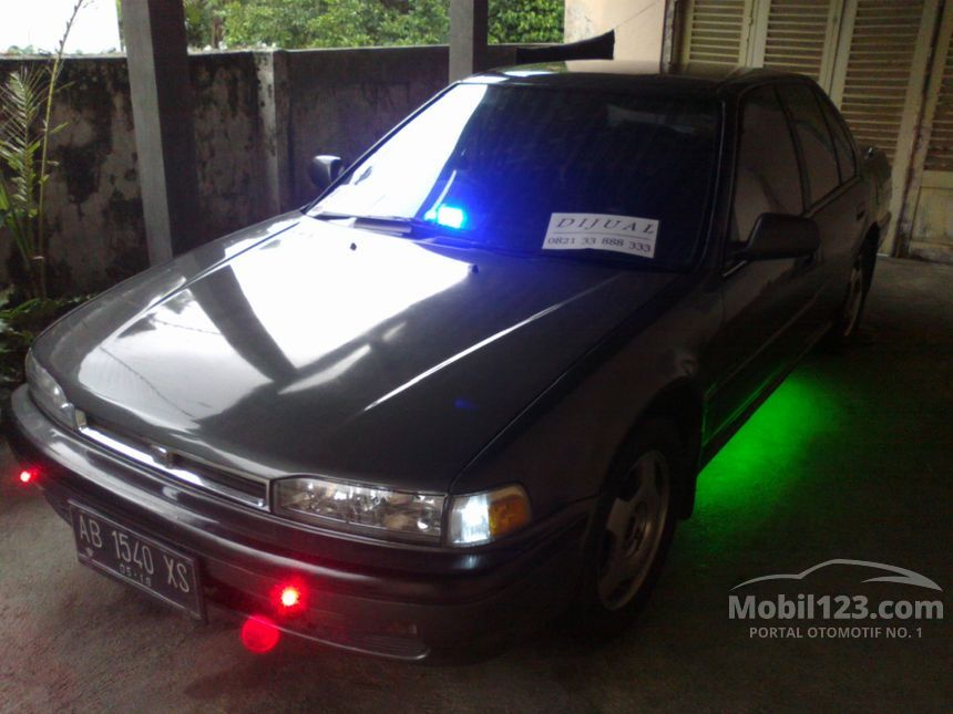 Jual Mobil  Honda  Maestro 1991 2 0 di Yogyakarta Automatic 