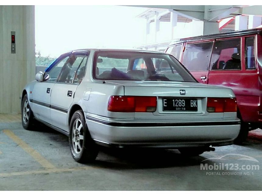 Jual Mobil Honda Maestro 1993 2.0 di Jawa Barat Manual Sedan Silver Rp ...