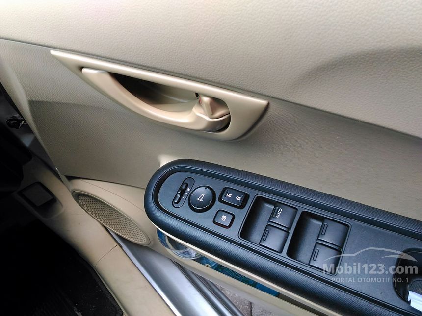 Jual Mobil Honda Mobilio 2014 E 1.5 di Jawa Timur ... Jual Mobil Honda Mobilio 2014 E 1.5 di Jawa Timur ...