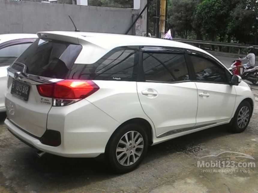 Foto Mobil Mobilio  Tipe S Gambar Mo