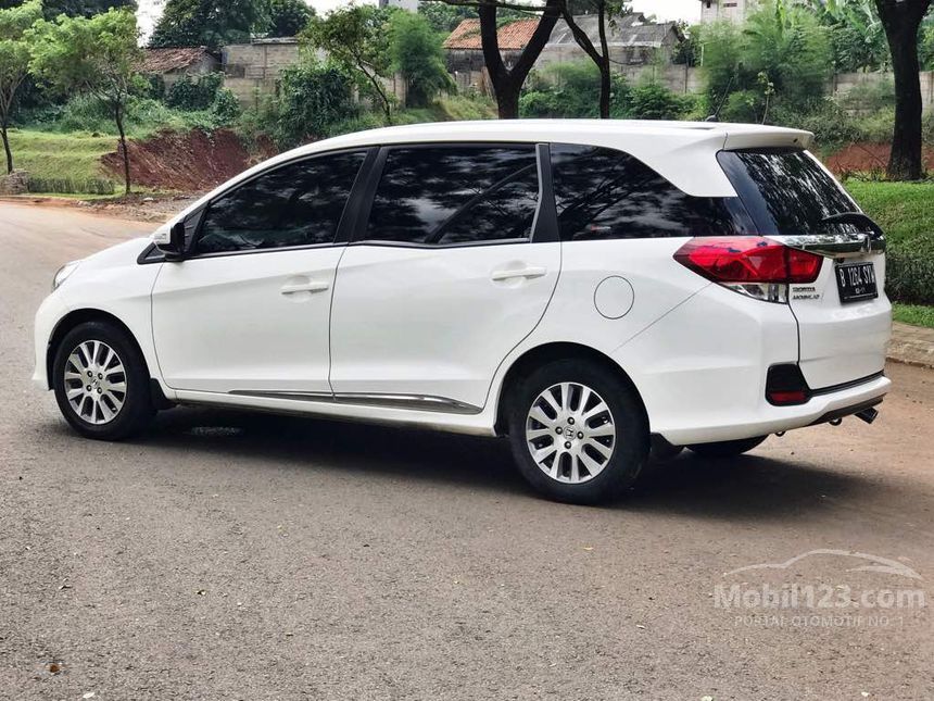 Jual Mobil Honda Mobilio 2014 E Prestige 1.5 di DKI 