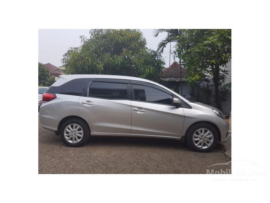 Jual Mobil Honda Mobilio 2014 E Prestige 1.5 di DKI 