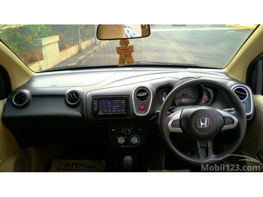 Gambar Mobilio E 1.5 Cvt - Gambar 08