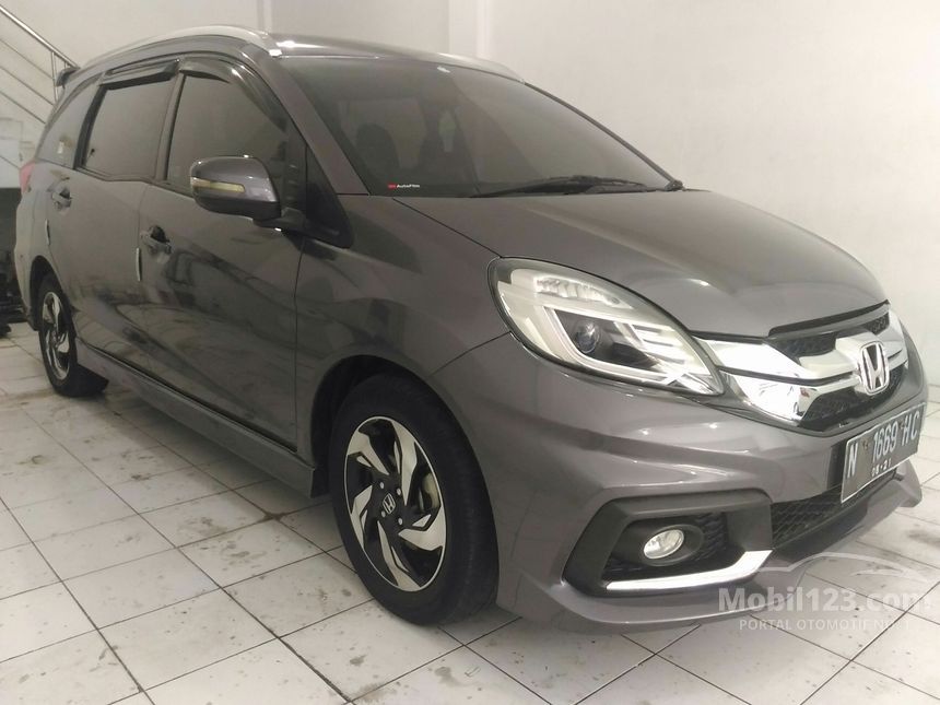 Jual Mobil Honda Mobilio 2014 RS 1.5 di Jawa Timur 