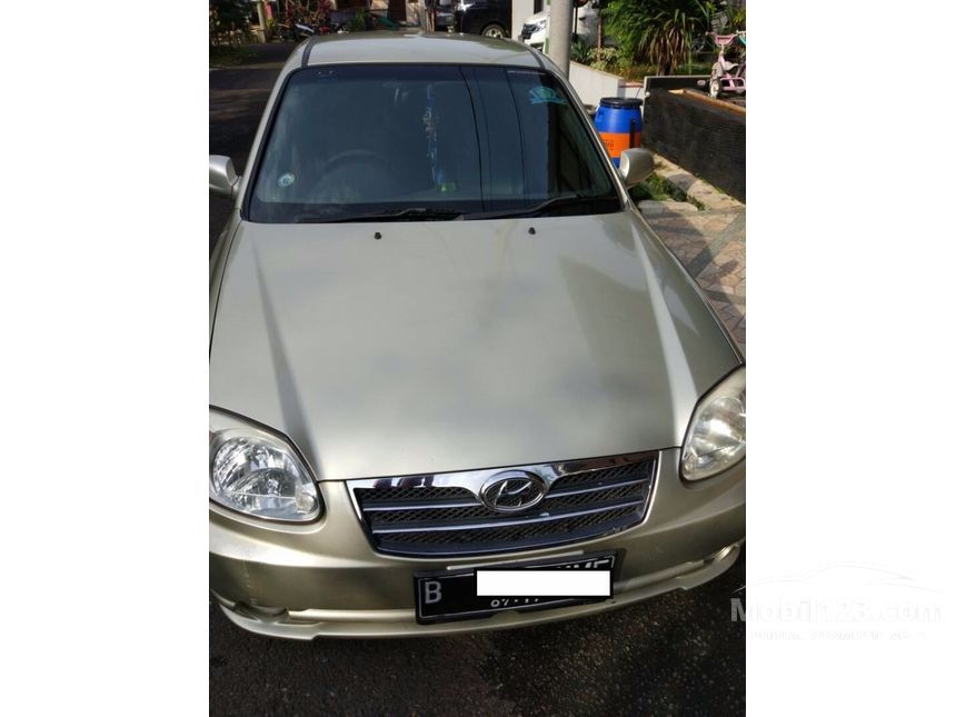 Jual Mobil  Hyundai  Avega  2007 1 5 di Banten Manual Sedan  