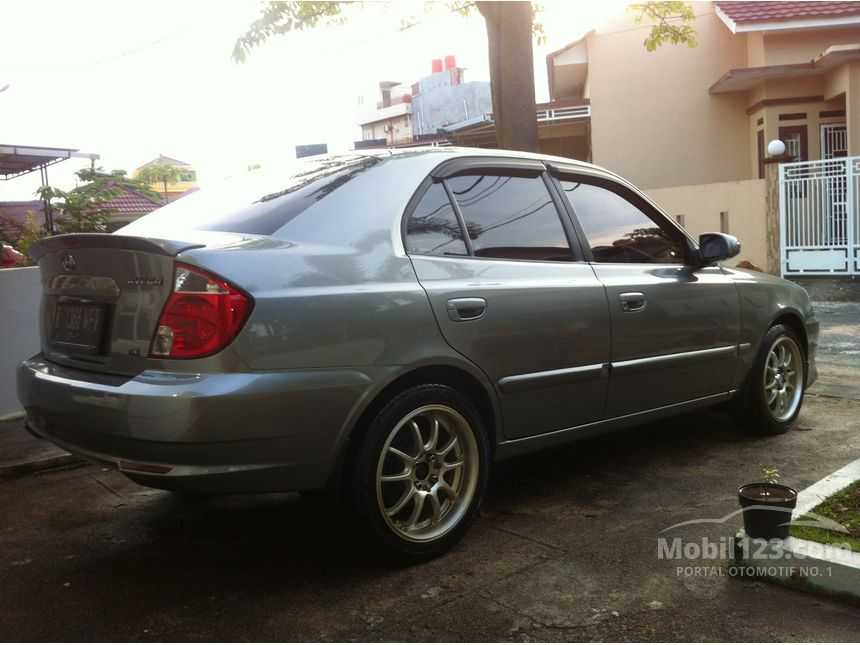 Jual Mobil  Hyundai Avega 2012 1 5 di Kepulauan Riau  Manual 