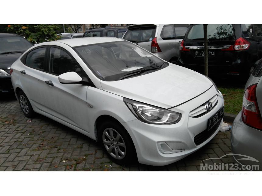 Jual Mobil Hyundai Excel 2013 1.4 Manual 1.4 di Banten 