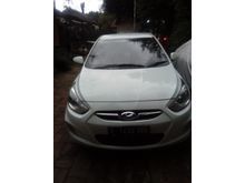 Dijual CEPAT 2013 Hyundai Grand Avega 1.4 GL Hatchback