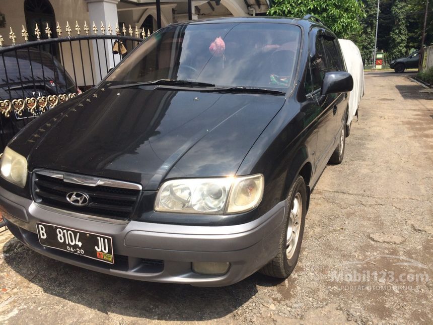  Hyundai  Trajet 2005  GL8 2 0 di Jawa Barat Manual MPV Hitam 