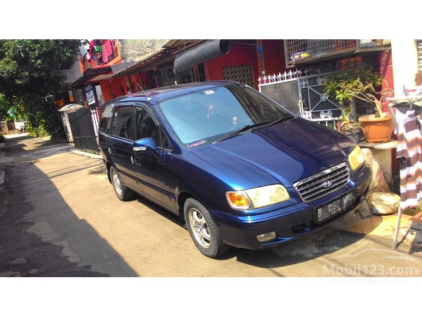 hyundai trajet 2004 gl8 2 0 di banten manual mpv biru rp hyundai trajet 2004 gl8 2 0 di banten manual mpv biru rp