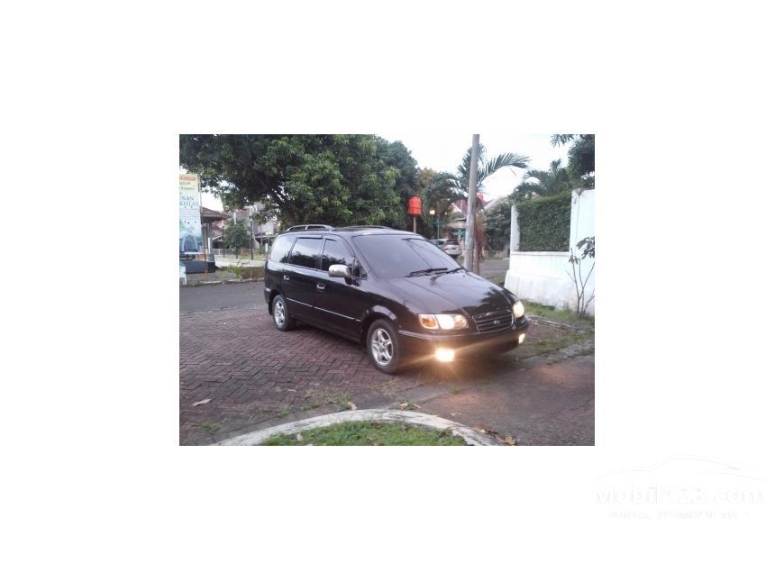 sertifikat kilometer indonesia 0 Hitam Manual Hyundai 2002 2.0 di Trajet Jawa MPV Barat GLS