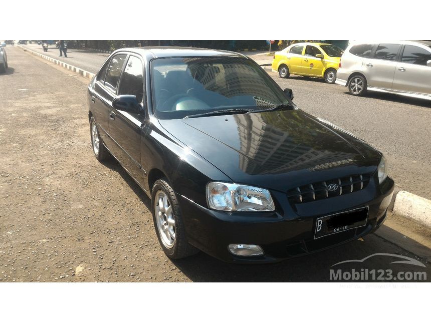 Hyundai Verna 2003 1.5 di DKI Jakarta Manual Sedan Hitam 