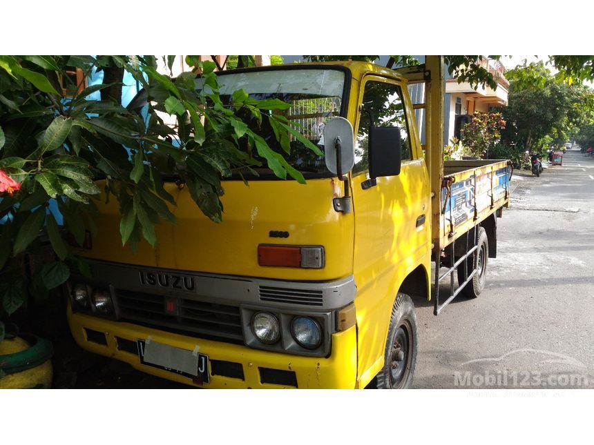 Jual Mobil Isuzu Bison 1994 2.5 di Jawa Timur Manual Pick 