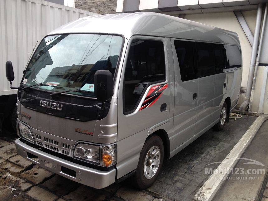 Jual Mobil Isuzu Elf 2019 2 8 Manual 2 8 di Jawa Barat 