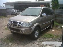 2012 Isuzu Grand Touring